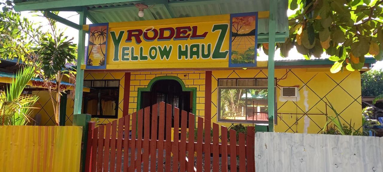 Rodel Yellow Hauz Itaytay Exteriér fotografie