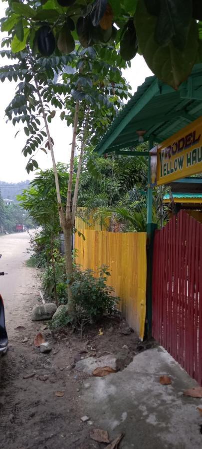 Rodel Yellow Hauz Itaytay Exteriér fotografie